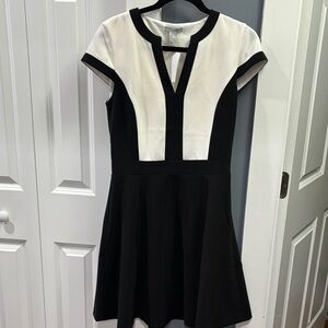 NWT.H&M Black and White Mini Dress